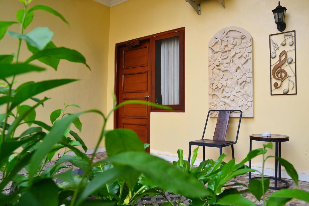 Roemah Canting Homestay Джокьякарта Экстерьер фото