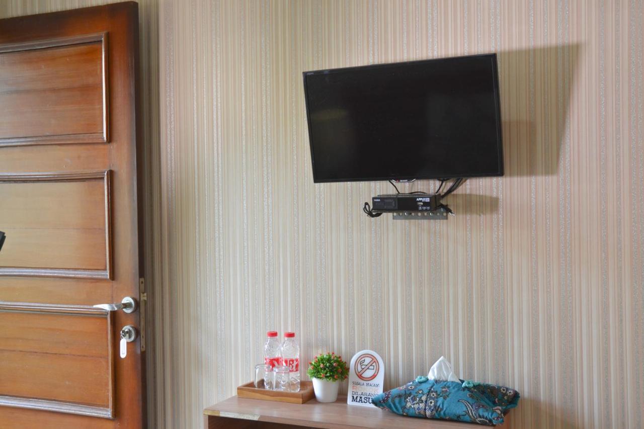 Roemah Canting Homestay Джокьякарта Экстерьер фото