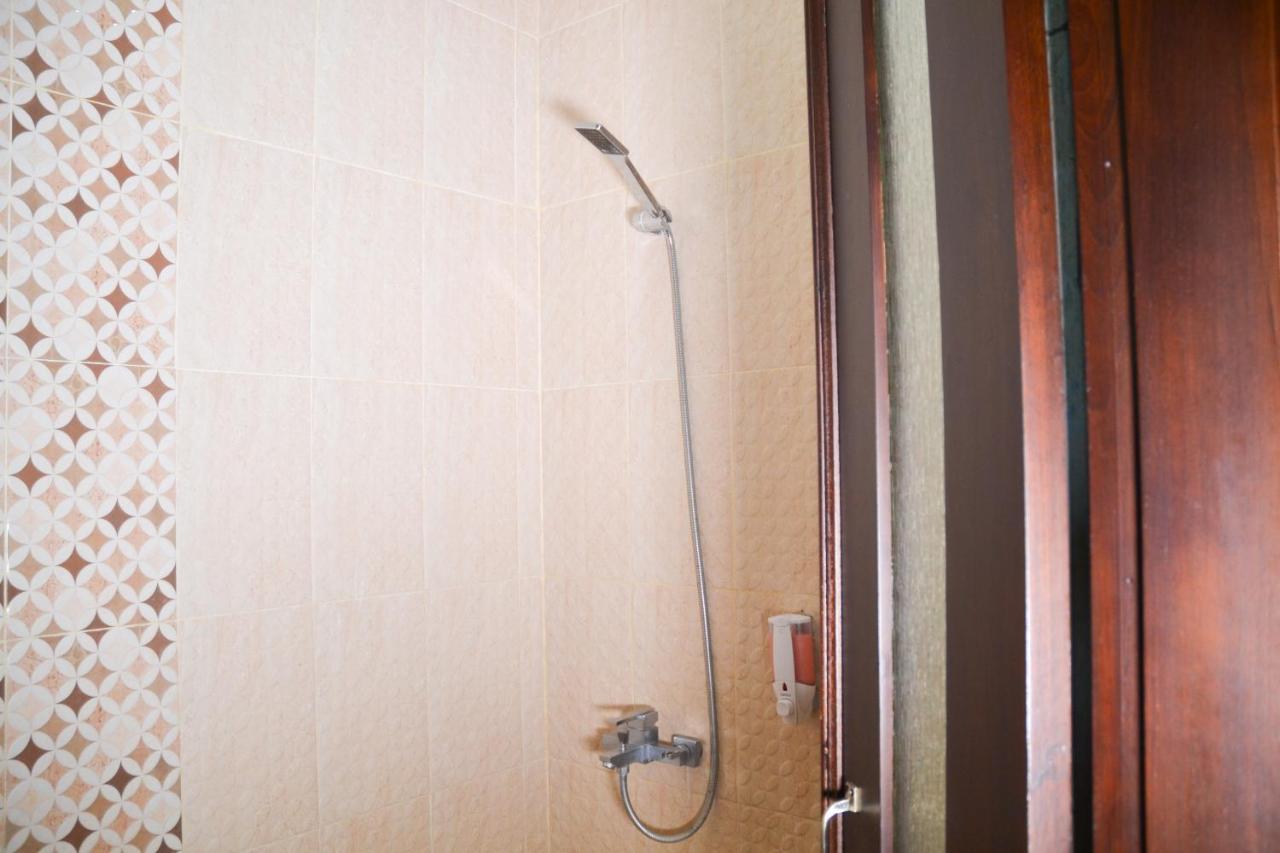 Roemah Canting Homestay Джокьякарта Экстерьер фото