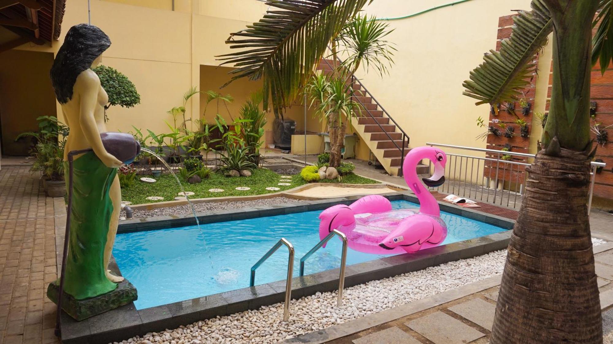 Roemah Canting Homestay Джокьякарта Экстерьер фото